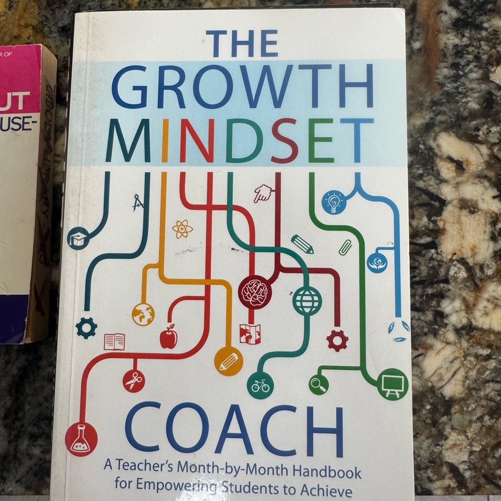 The Growth Mindset Coach - Motivational Teaching Guide (White Multi)